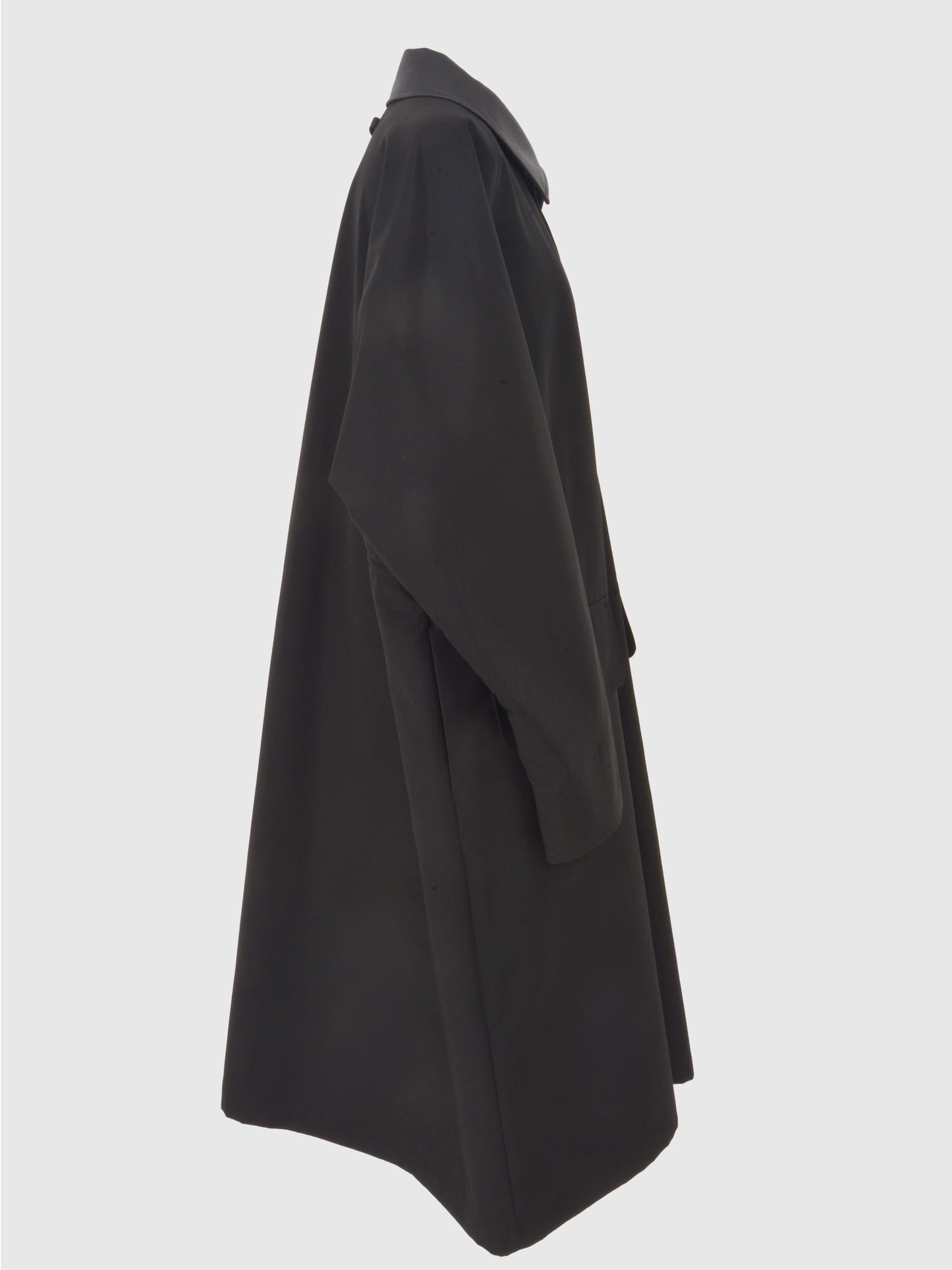 Taffeta Cleric Coat