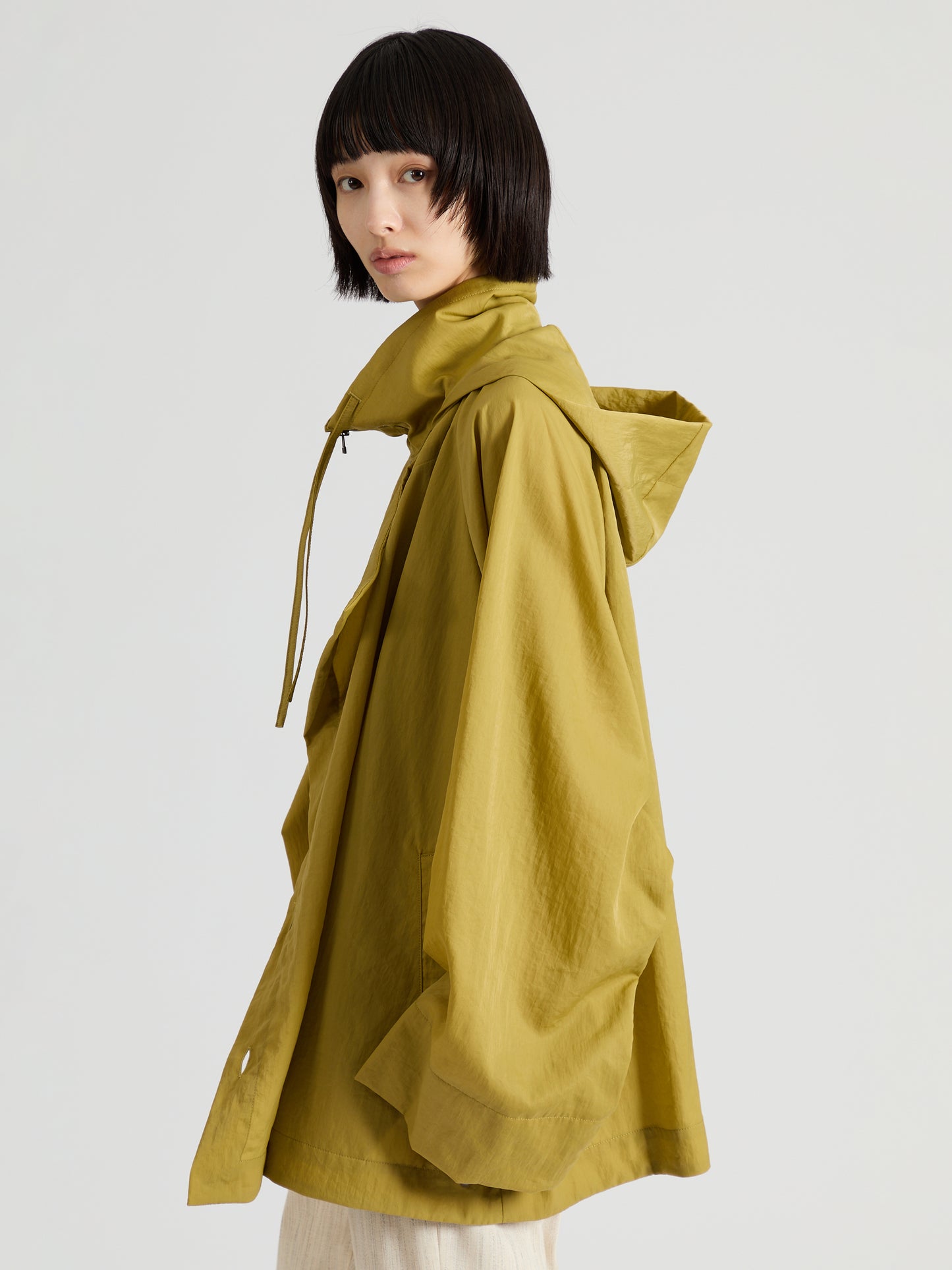 Nylon Twill Layered Short Coat